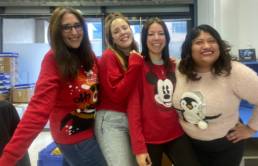 ¡Que vivan los jerséis navideños feos!