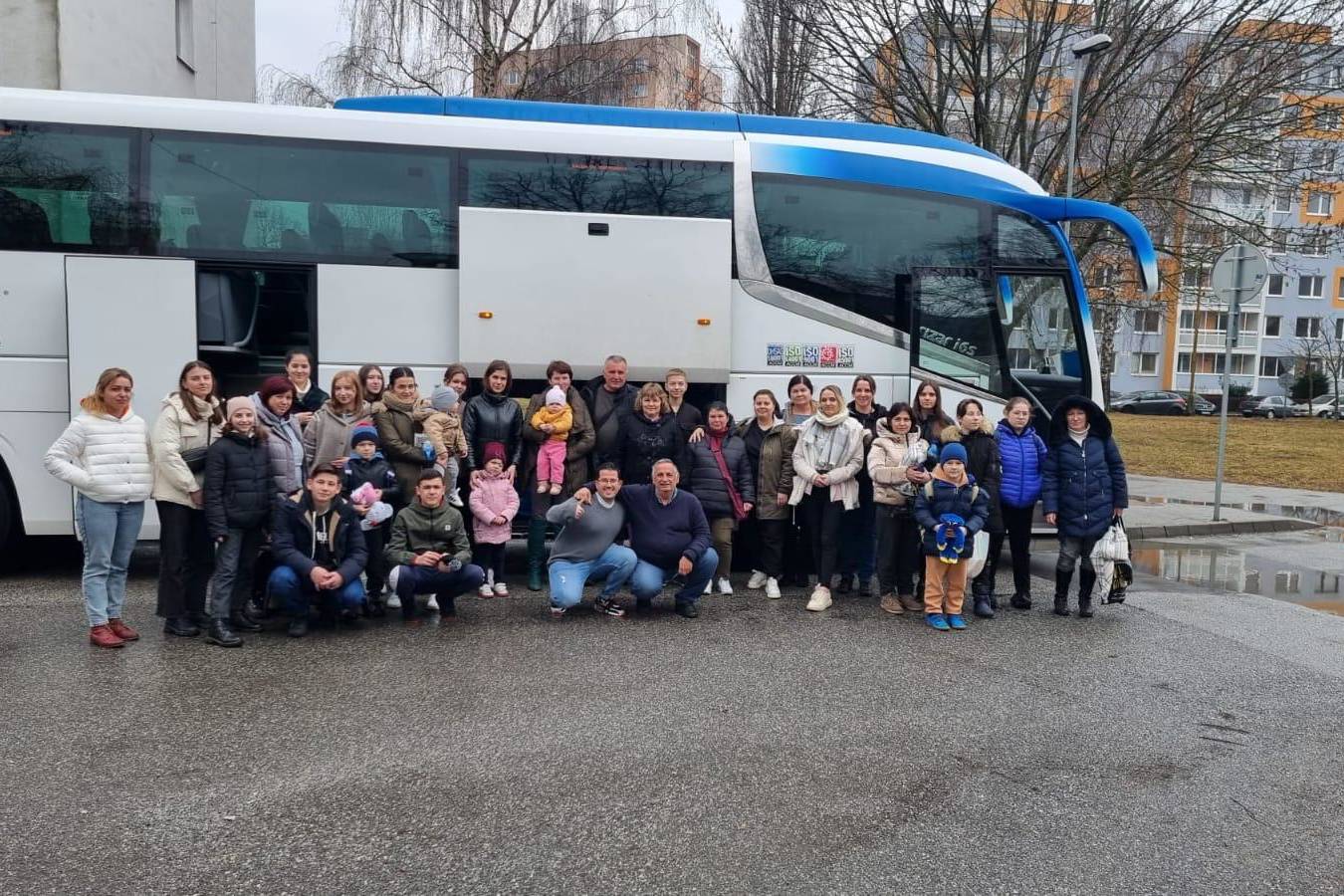 TheBus Ontime, servicio de transporte de viajeros, se solidariza con los refugiados ucranianos